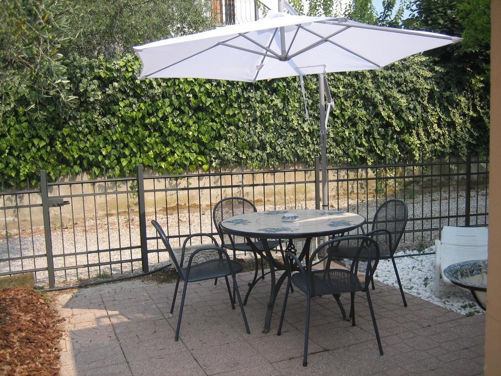 B&B Domus Sirmione Luaran gambar